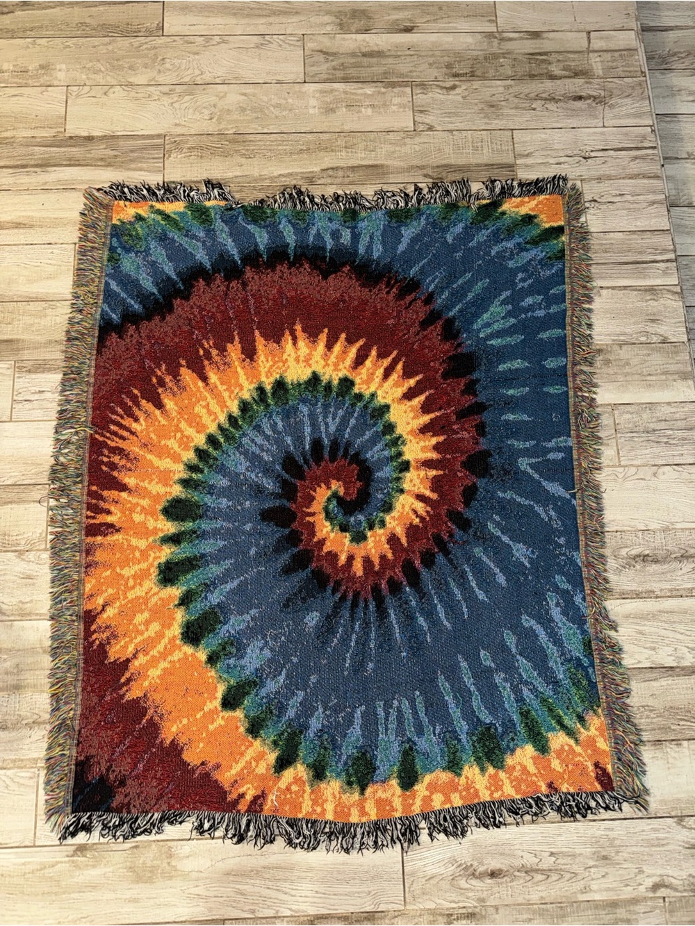 Spiral Tie-Dye Tapestry Throw Rug - Multicolor